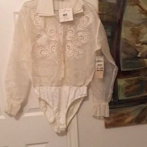 Ladies very elegant beautiful blouse